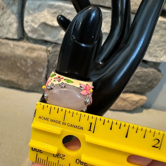 Statement Ring - Picture 11 of 11